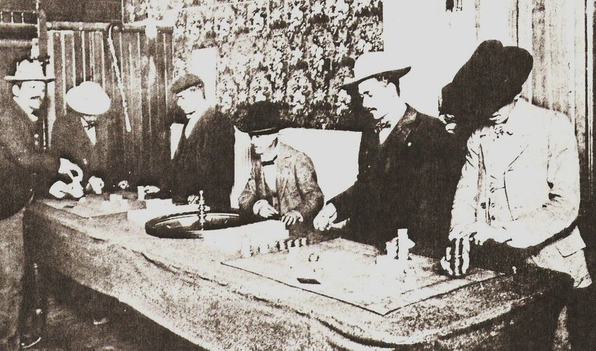 american makeshift roulette game