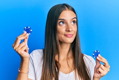 holding casino chips