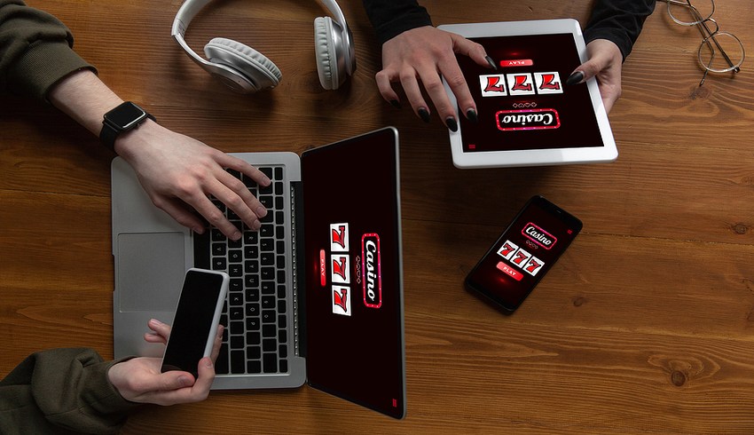 online casino laptop mobile tablet